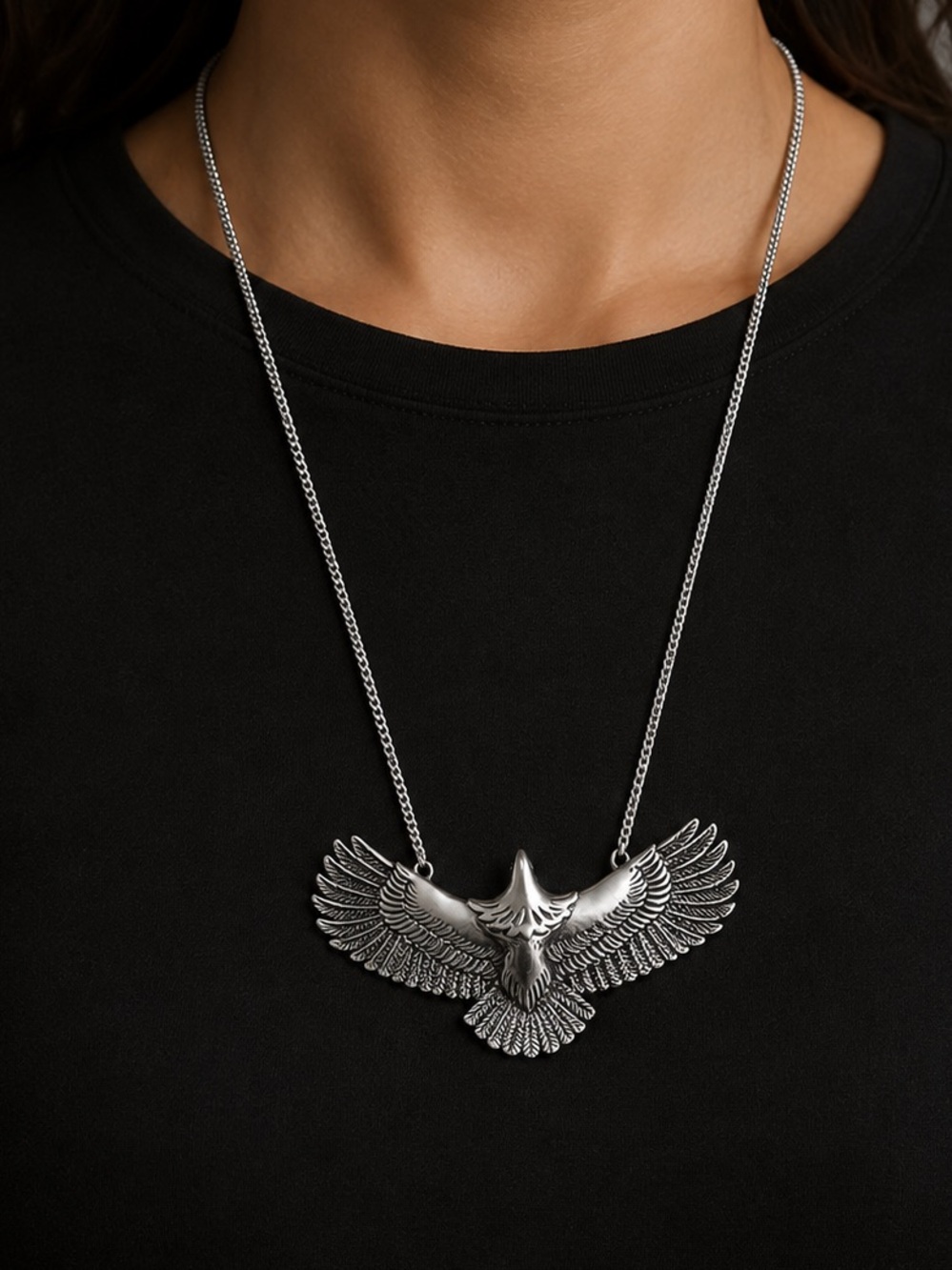Silver Eagle Pendant Necklace - Stylish Bird Wing Design - Picture 4 of 7